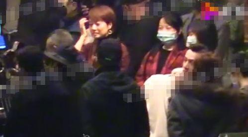 爆料明星吸烟视频播放,镜头背后隐藏的真相  第2张